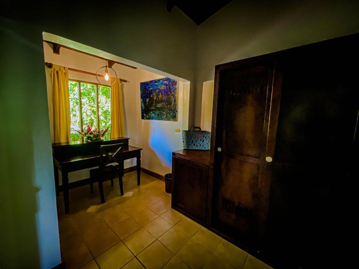 Jaco Hotel DoceLunas Dış mekan fotoğraf